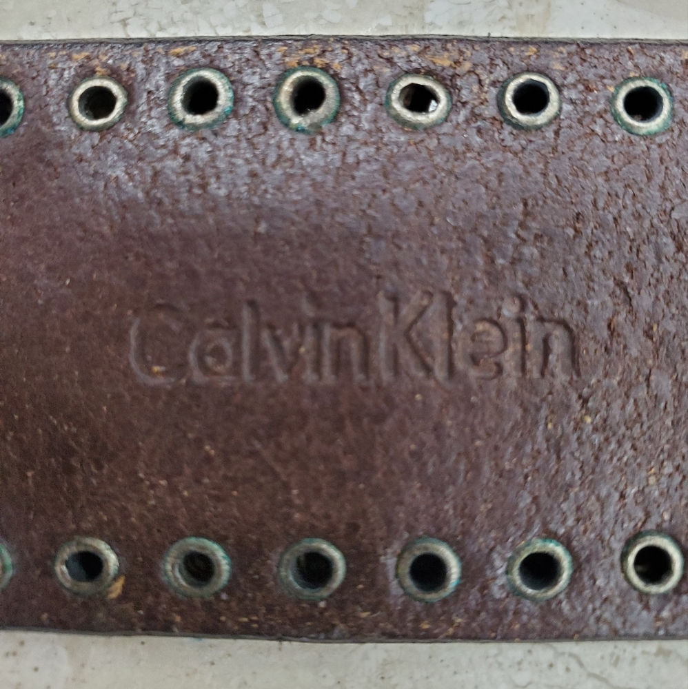 Calvin Klein belt women's large brown leather riveted studs silver logo buckle - Picture 7 of 15